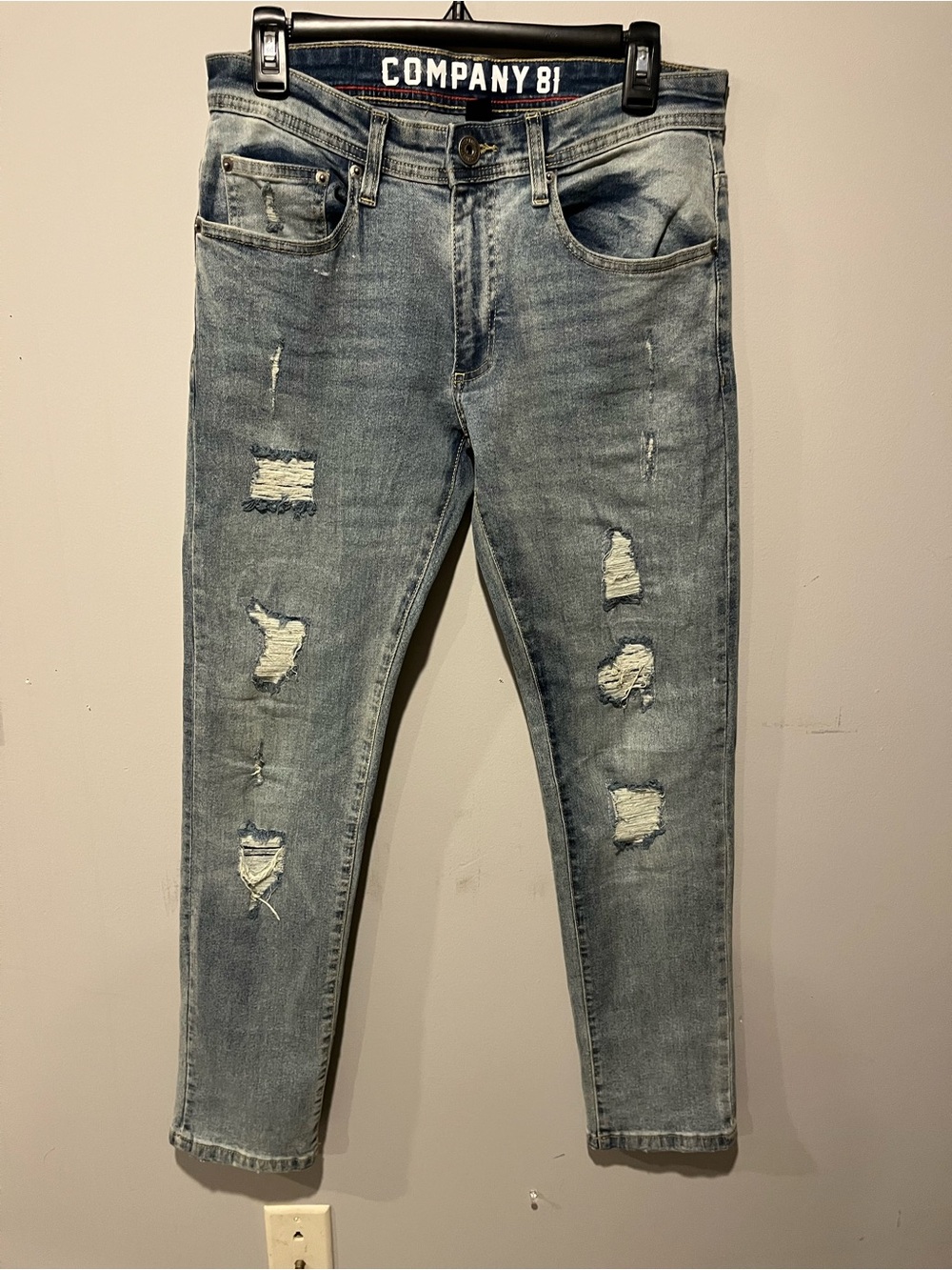 Company 81 Men's Distressed Light Blue Jeans